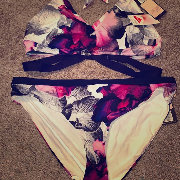 CALIA by Carrie Underwood Other - Brand new Calia by Carrie Underwood bikini